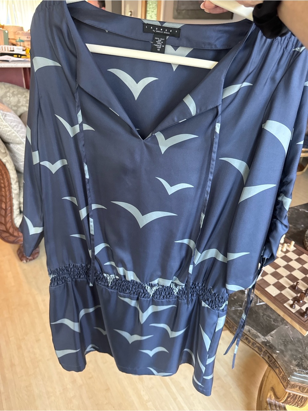 Laundry By Shelli Segal Navy Blue Tunic with Light Blue Seagull Print